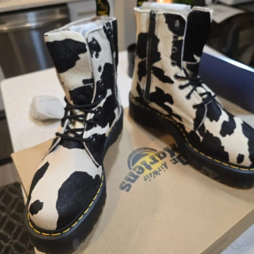 DR. MARTENS JADON HAIR-ON COW PRINT PLATFORM BOOTS MENS SIZE 13 NEW - Picture 2 of 9